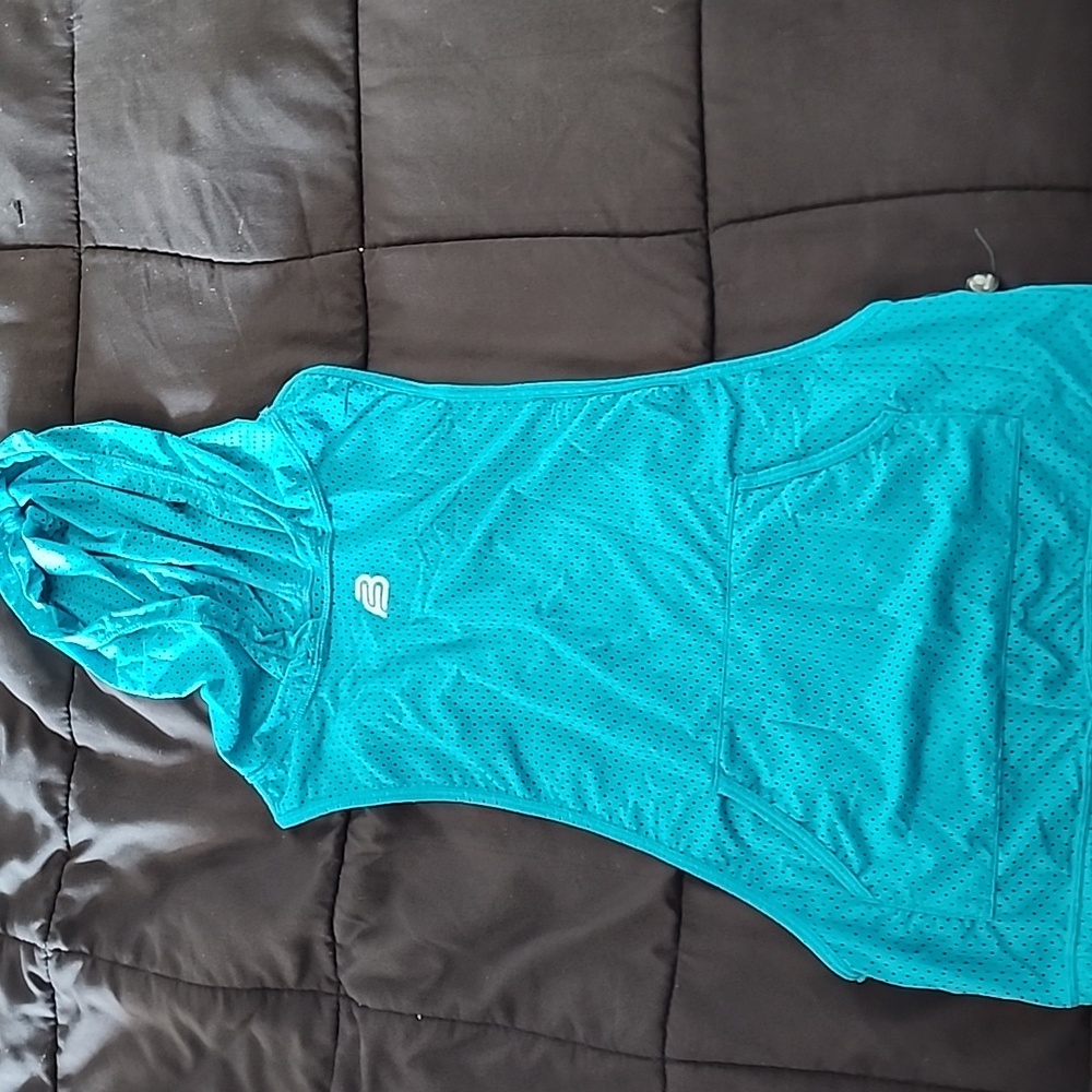 Sport shirt